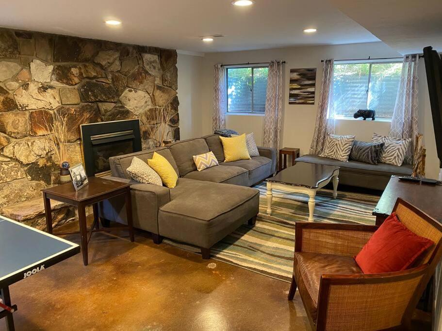 Wasatch Front Home With Pool Close To Everything! Мъри Екстериор снимка